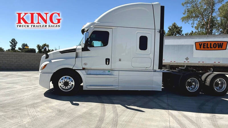 2022 Freightliner Cascadia