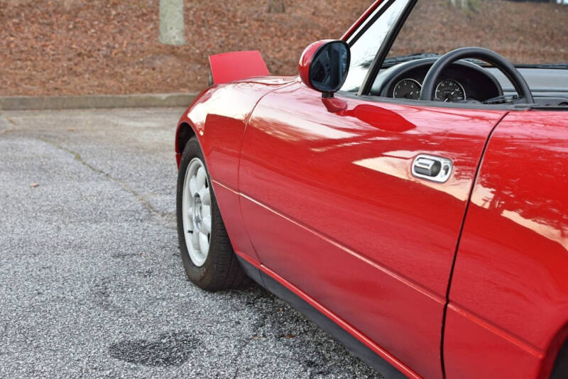 1990 Mazda MX-5 Miata