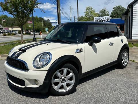 2009 MINI Cooper for sale at Car Online in Roswell GA