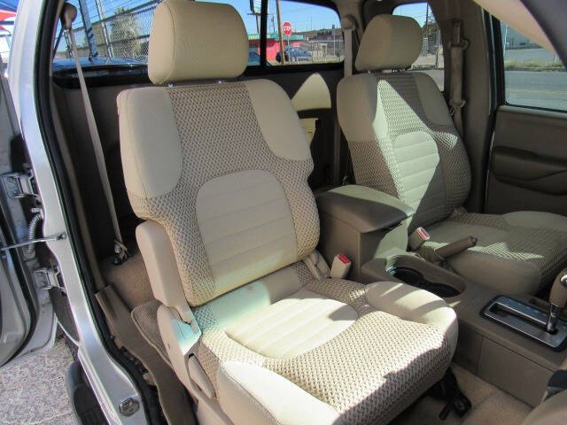 2006 Nissan Frontier SE