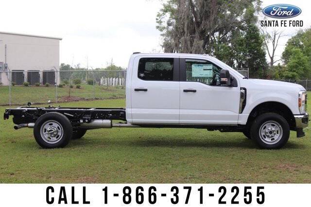 2025 Ford F-350 Super Duty XL