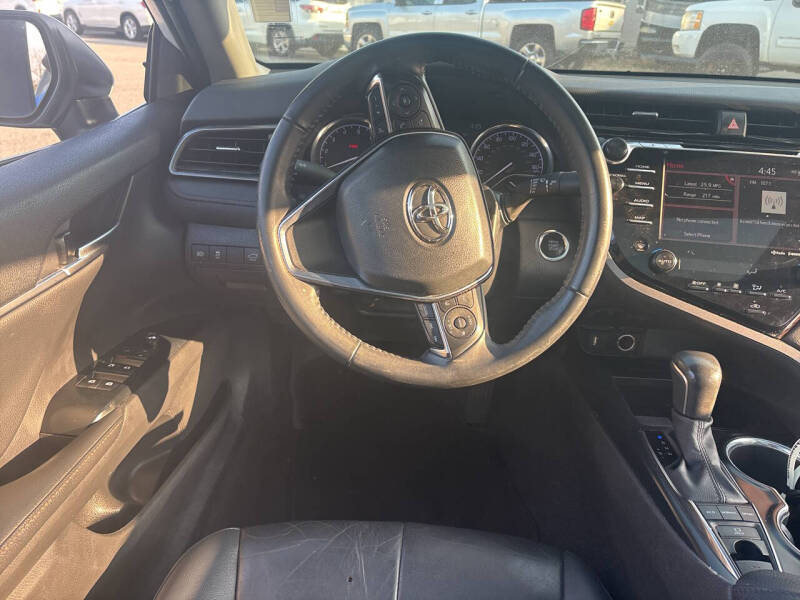 2020 Toyota Camry XLE