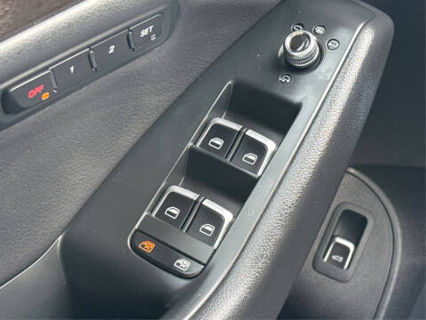 2015 Audi Q5 2.0T quattro Premium Plus