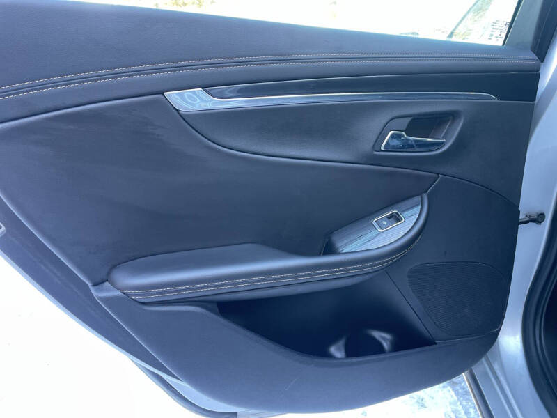 2016 Chevrolet Impala LT