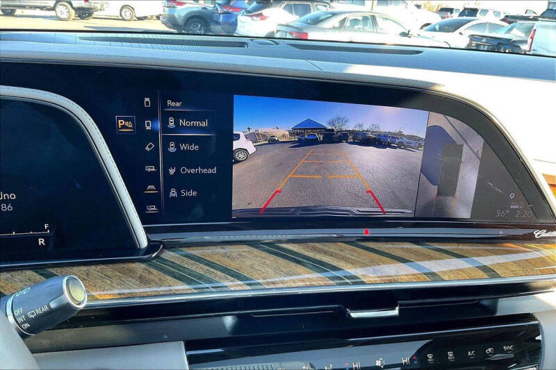 2023 Cadillac Escalade ESV Premium Luxury Platinum