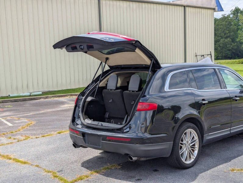 2019 Lincoln MKT Reserve