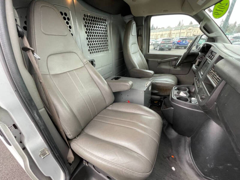 2019 Chevrolet Express 2500