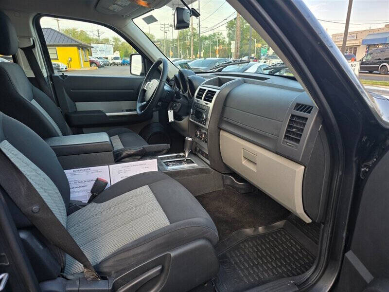2010 Dodge Nitro Detonator