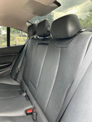 2015 BMW 3 Series 328i