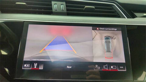 2024 Audi Q8 e-tron quattro Prestige