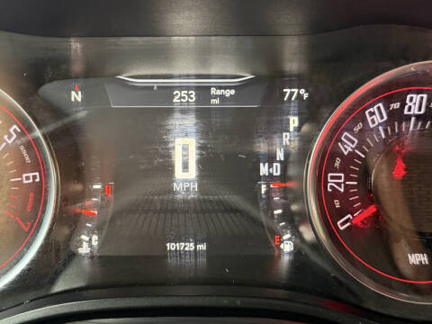 2017 Dodge Challenger SXT Plus