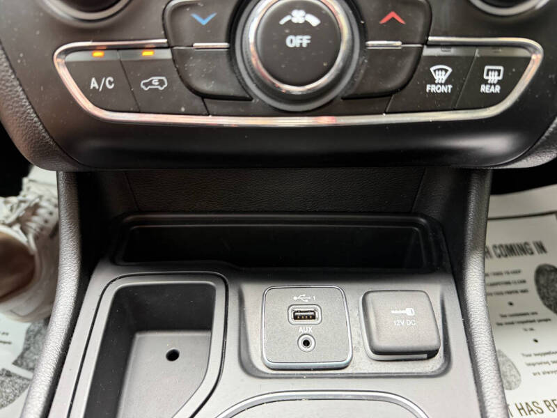 2020 Jeep Cherokee Latitude
