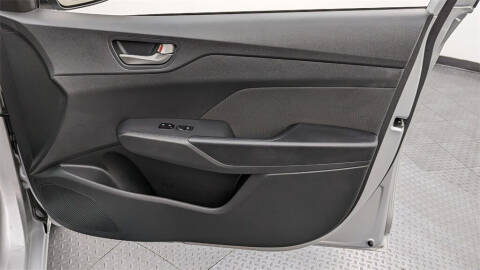 2022 Hyundai Accent SE