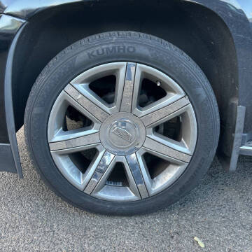 2018 Cadillac Escalade ESV Luxury