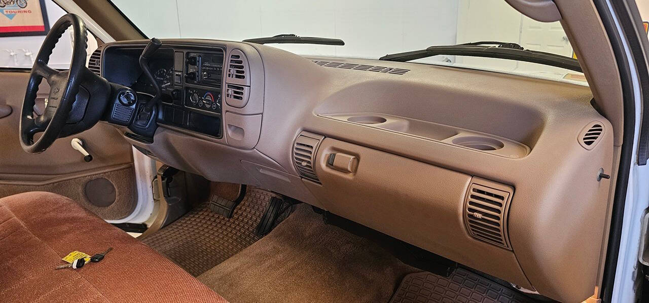 1995 Chevrolet C/K 1500 Series 77