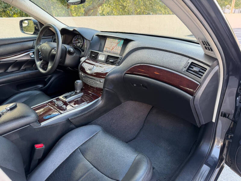 2015 Infiniti Q70L 3.7