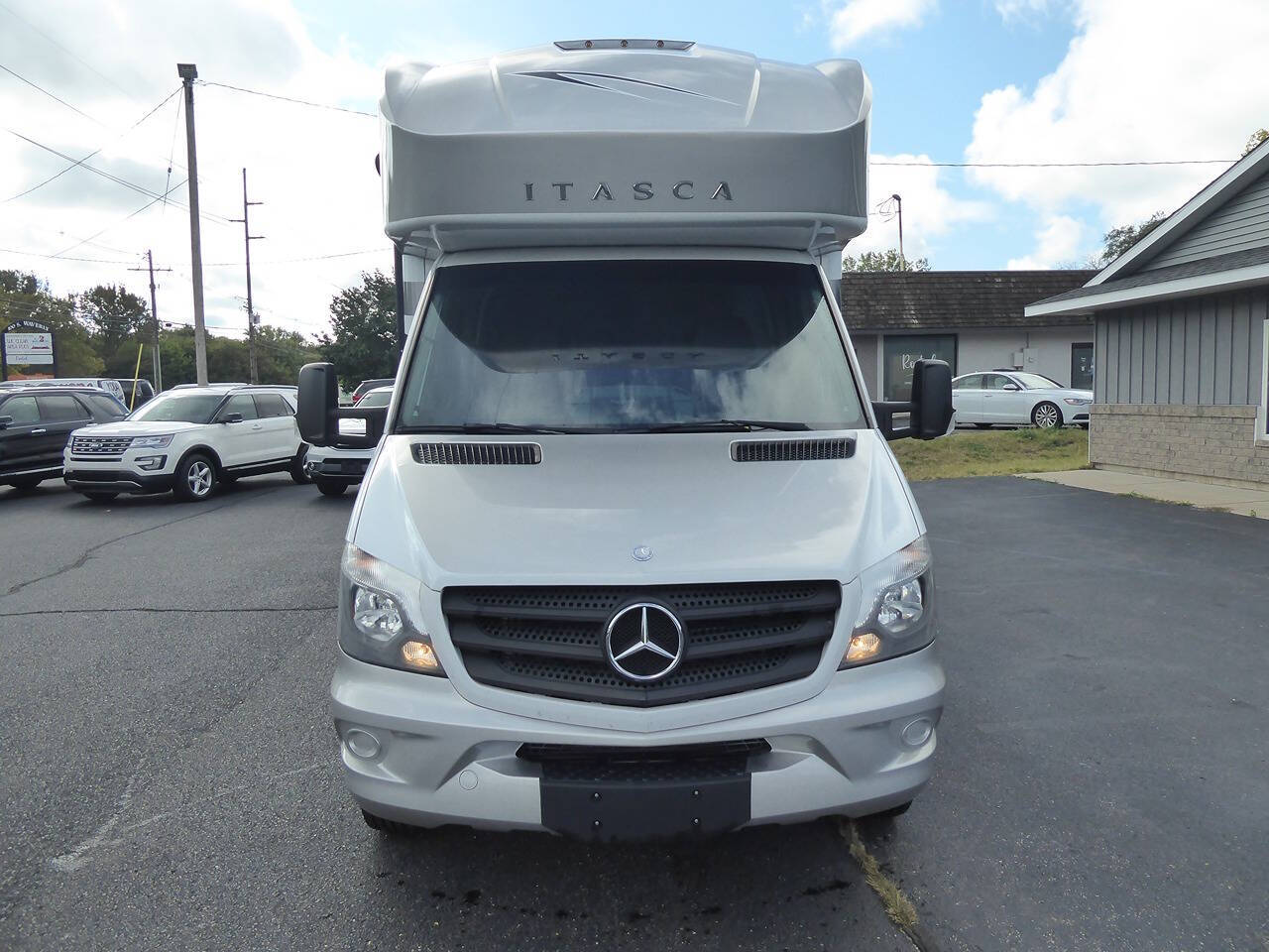 2015 Winnebago Navion for sale at Lakeshore Autos in Holland, MI