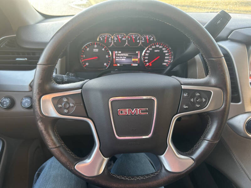 2015 GMC Yukon XL SLE