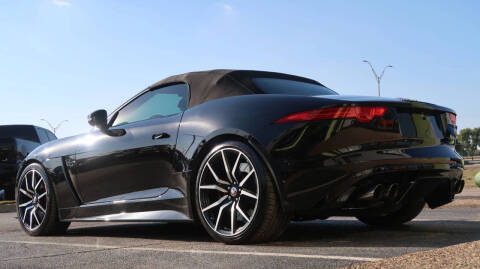 2016 Jaguar F-TYPE R