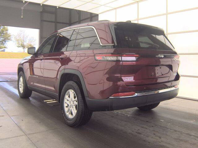 2023 Jeep Grand Cherokee Laredo