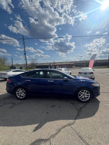 2013 Ford Fusion SE