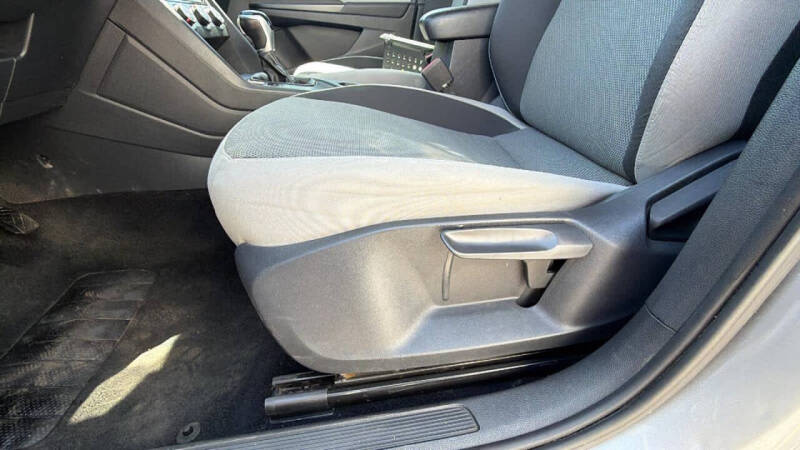 2022 Volkswagen Taos S