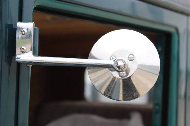 1927 Oldsmobile Sedan