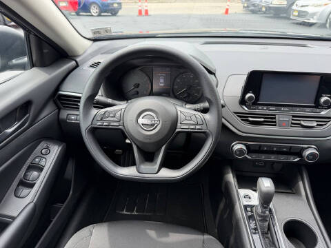 2024 Nissan Altima 2.5 S