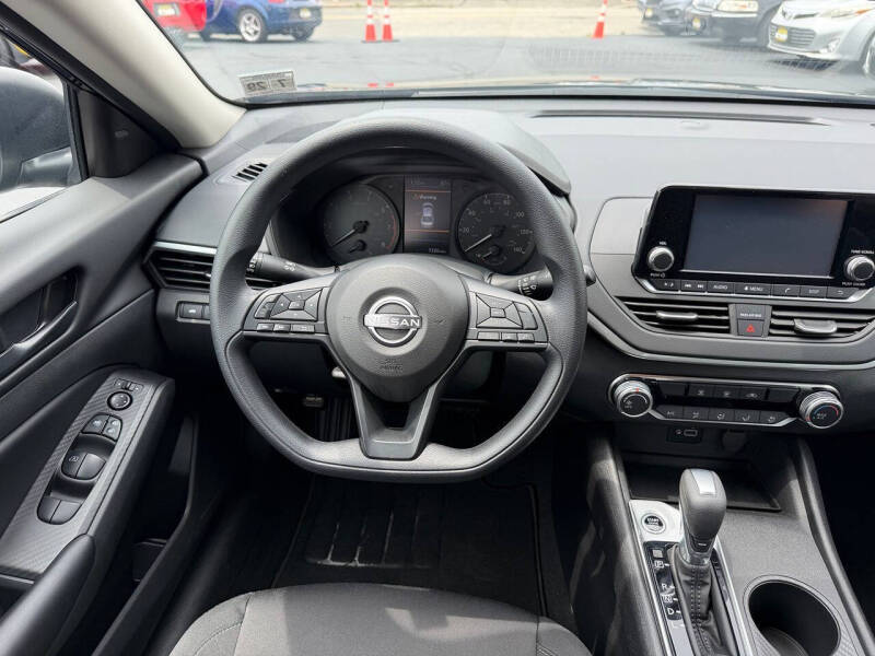 2024 Nissan Altima 2.5 S