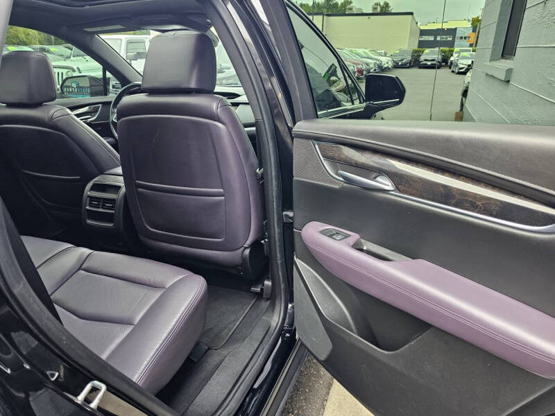 2018 Cadillac XT5 Luxury