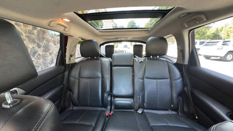 2015 Nissan Pathfinder Platinum