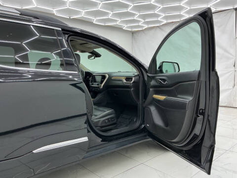 2018 GMC Acadia Denali