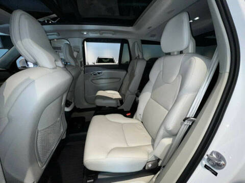 2023 Volvo XC90 B6 Plus Bright Theme 6P