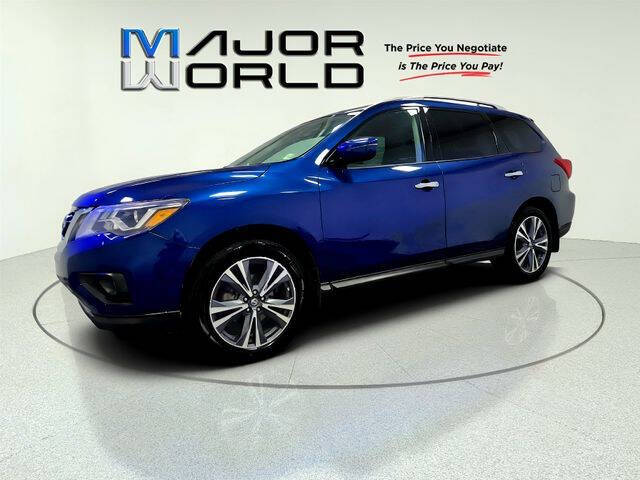 2017 Nissan Pathfinder SV