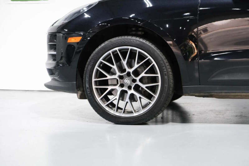 2019 Porsche Macan S