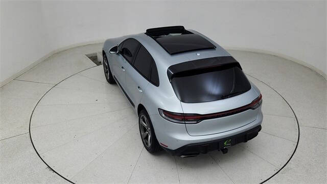 2024 Porsche Macan