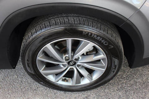 2019 Hyundai Santa Fe Ultimate 2.4L