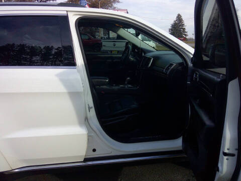 2017 Jeep Grand Cherokee Summit