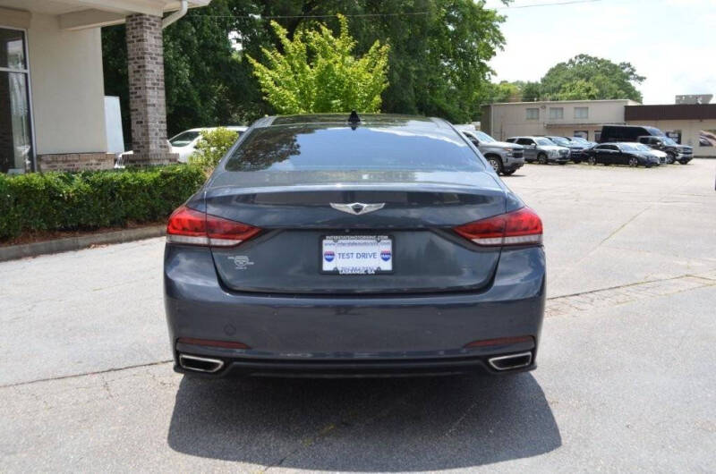 2017 Genesis G80