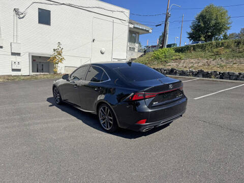 2019 Lexus IS 350