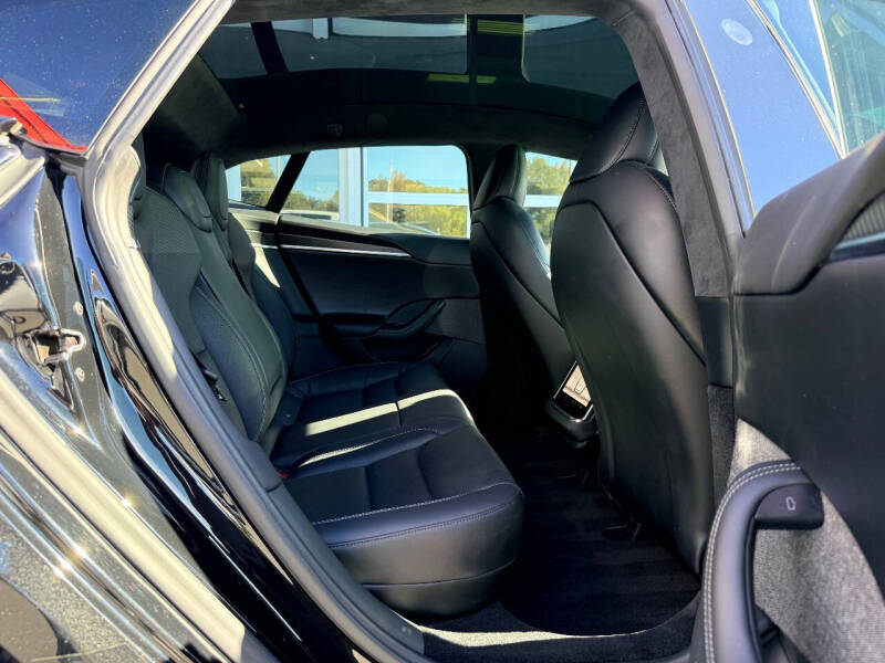 2021 Tesla Model S Plaid