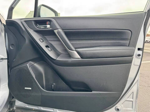 2017 Subaru Forester 2.5i Touring