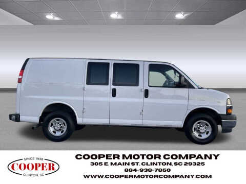 2023 Chevrolet Express 2500