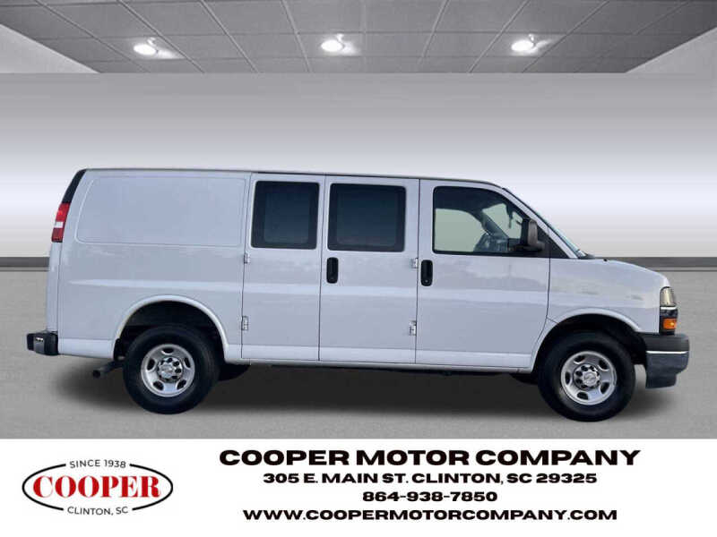 2023 Chevrolet Express 2500