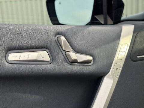 2025 BMW iX xDrive50