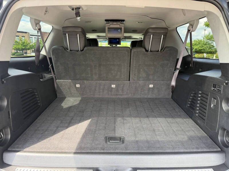 2017 Cadillac Escalade ESV Premium Luxury