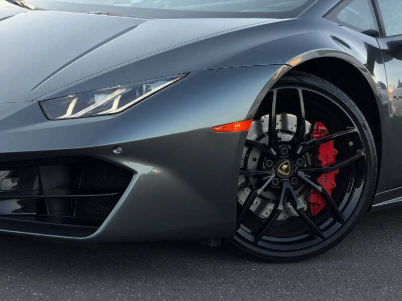 2017 Lamborghini Huracan LP 580-2