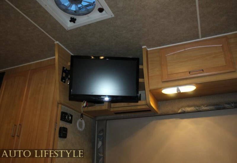 2014 Ford E-Series E-450 SD