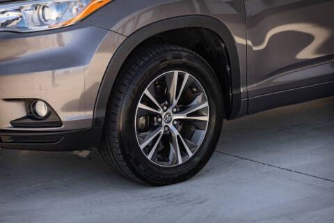 2016 Toyota Highlander XLE