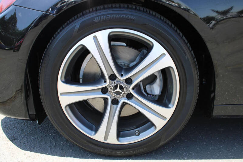 2019 Mercedes-Benz E-Class E 300